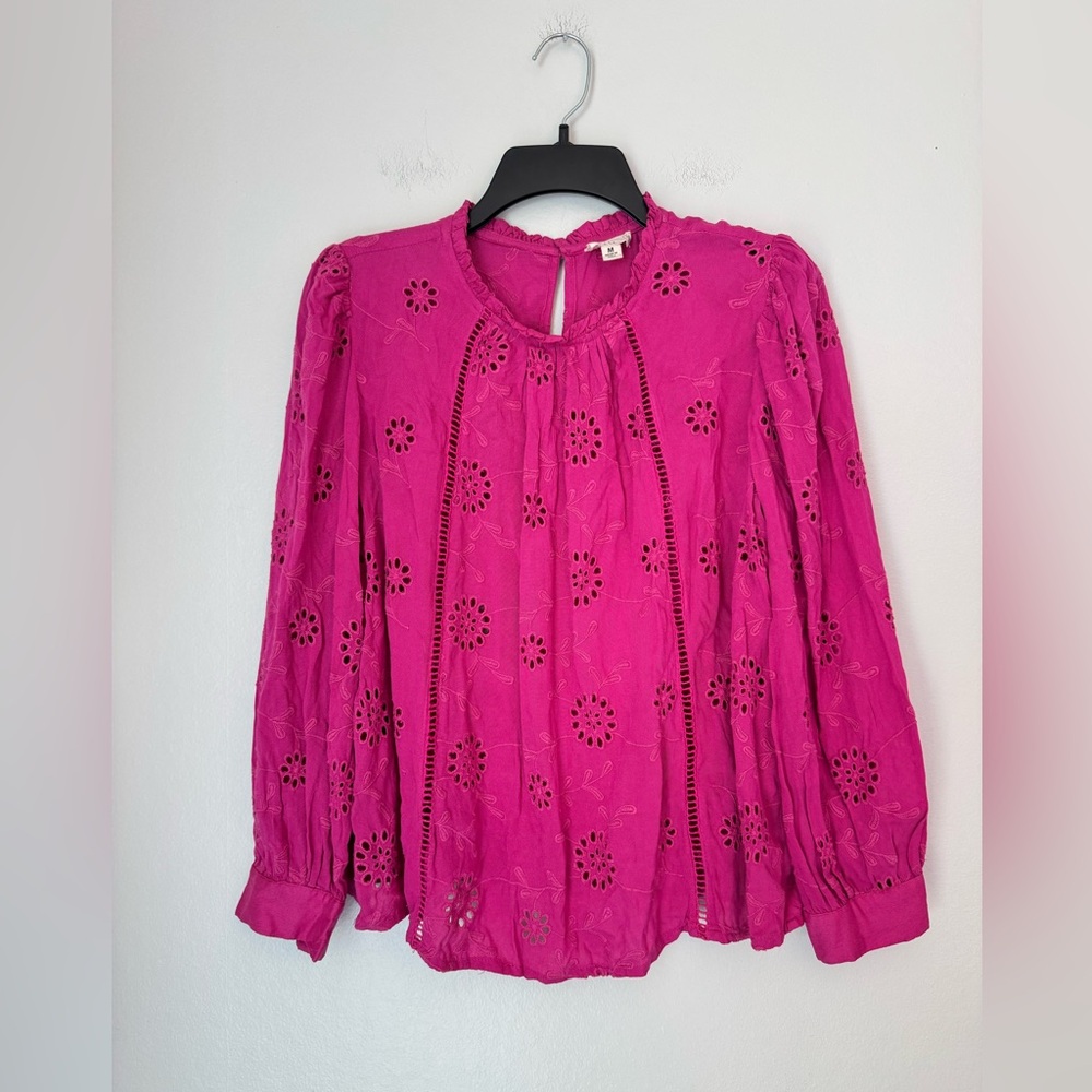 Nicole Miller Artelier Pink Eyelet Long Sleeve Blouse - Size Medium